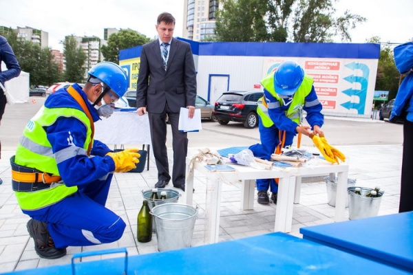 Сеть АЗС «Газпромнефть» определила лучших сотрудников - Фото 1