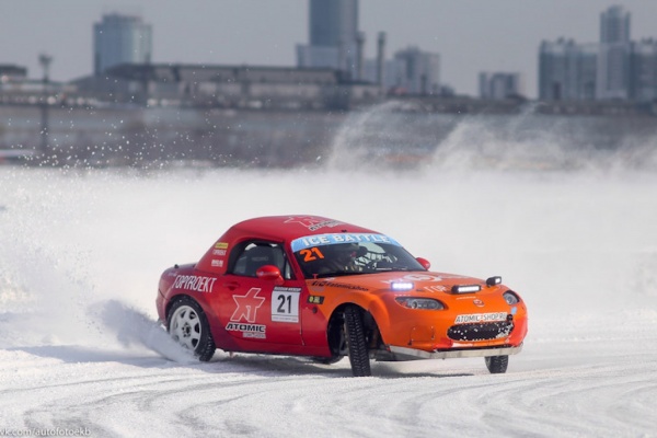 ICE BATTLE на Mazda MX5: скользить нельзя проигрывать - Фото 1