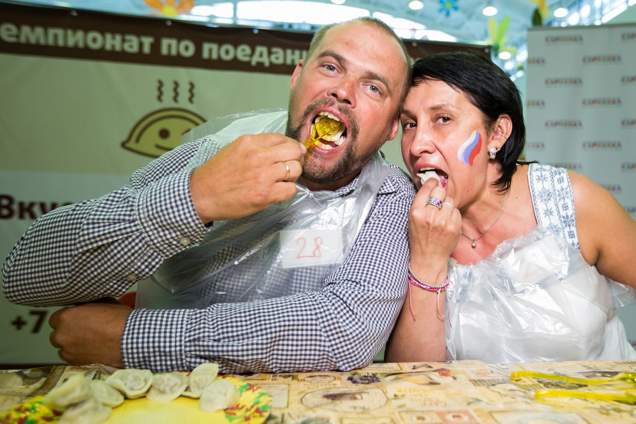Житель Екатеринбурга съел за 30 секунд 30 пельменей - Фото 4