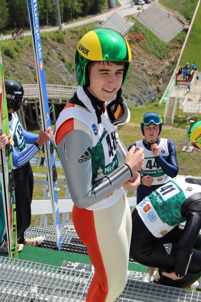 В Кубке мира по прыжкам на лыжах с трамплина примет участие 19-летний тагильчанин Вадим Шишкин - Фото 3