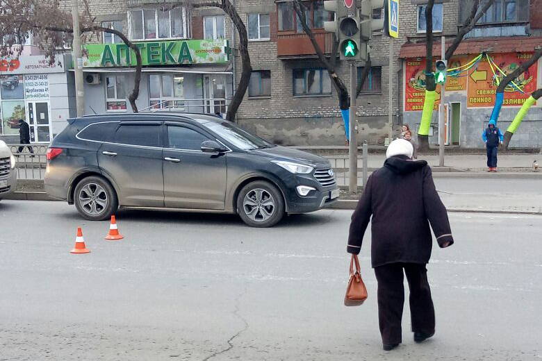 В Екатеринбурге разыскивают водителя Nissan Qashqai, который сбил ребенка на Щербакова - Фото 2