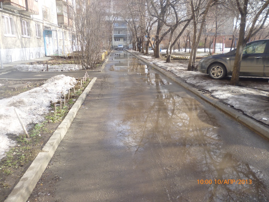 Никто не при делах! Круговорот ответственных за уборку придомовых территорий в Екатеринбурге - Фото 4