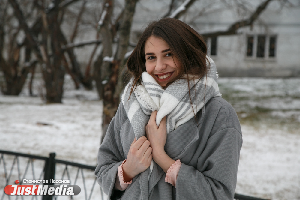 Залина Бахишева, редактор-координатор: «За окном падает снег, и хочется тепла». В Екатеринбурге минус три градуса. ФОТО, ВИДЕО - Фото 2