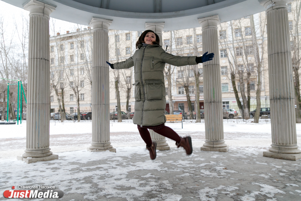 Юлия Вотинцева, телеведущая: «Синоптики обещают теплую зиму». В Екатеринбурге -5 градусов. ФОТО, ВИДЕО - Фото 6