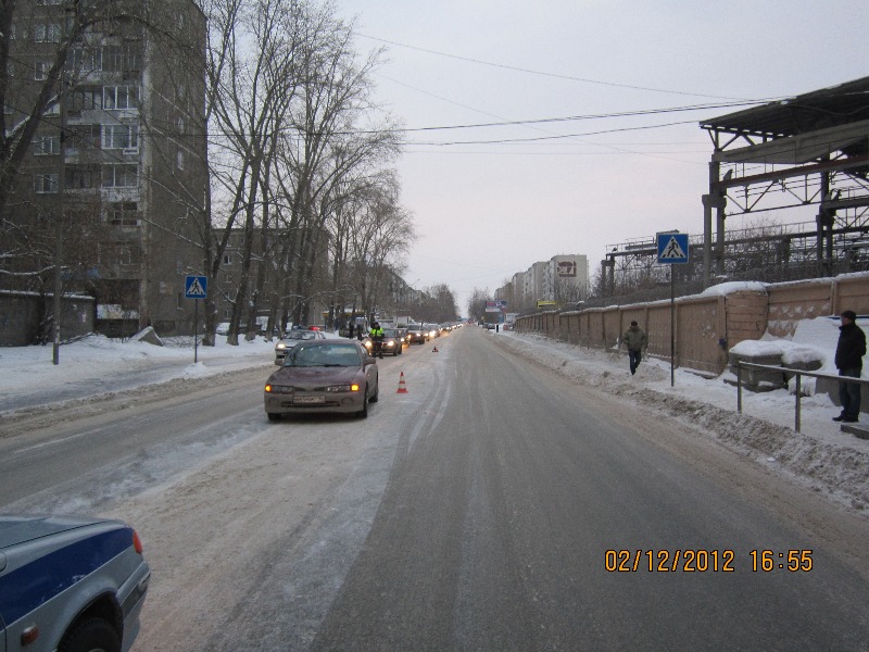 В Екатеринбурге водитель сломал нос женщине-пешеходу - Фото 2