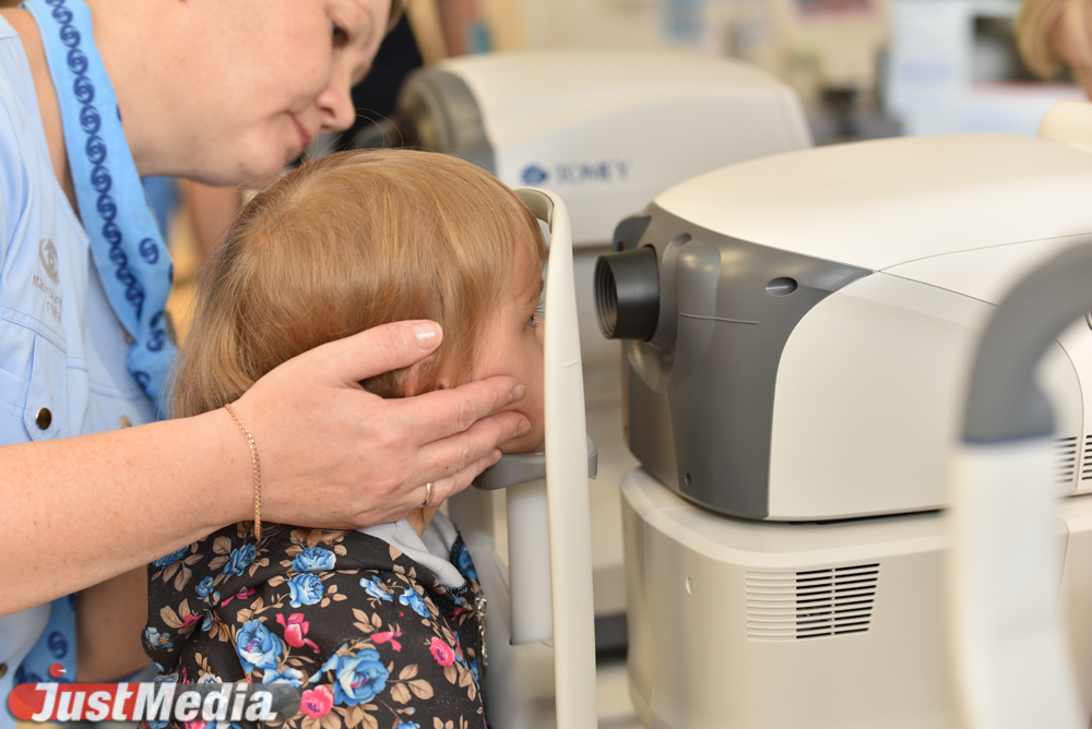 Зрение детям улучшают мультиками. В Реже открылась современная офтальмологическая клиника «Микрохирургии глаза». ФОТО - Фото 11