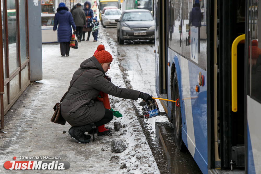 Дороги, морозы и вандалы. Что может помешать Екатеринбургу закупить инновационный электробус. ФОТО - Фото 21