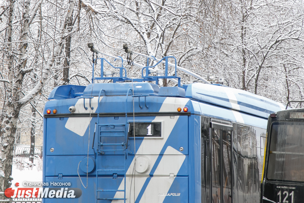 Дороги, морозы и вандалы. Что может помешать Екатеринбургу закупить инновационный электробус. ФОТО - Фото 13