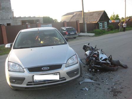 В выходные свердловские автомобилисты калечили и убивали мотоциклистов - Фото 2