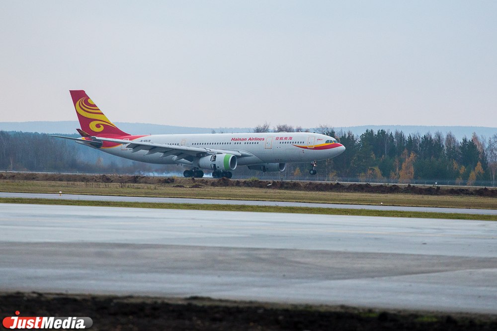 Первый рейс из Пекина приземлился в Кольцово - Фото 2