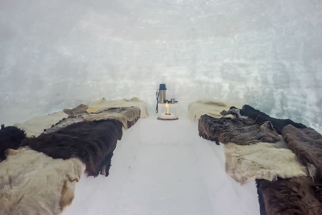 У подножия вулкана на Камчатке уральцы откроют первый в России иглу-отель с термальным бассейном  - Фото 3