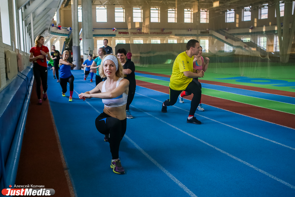 Екатеринбуржцев научат бегать правильно. В столице открылась необычная спортивная школа. JUSTЭксперимент - Фото 4