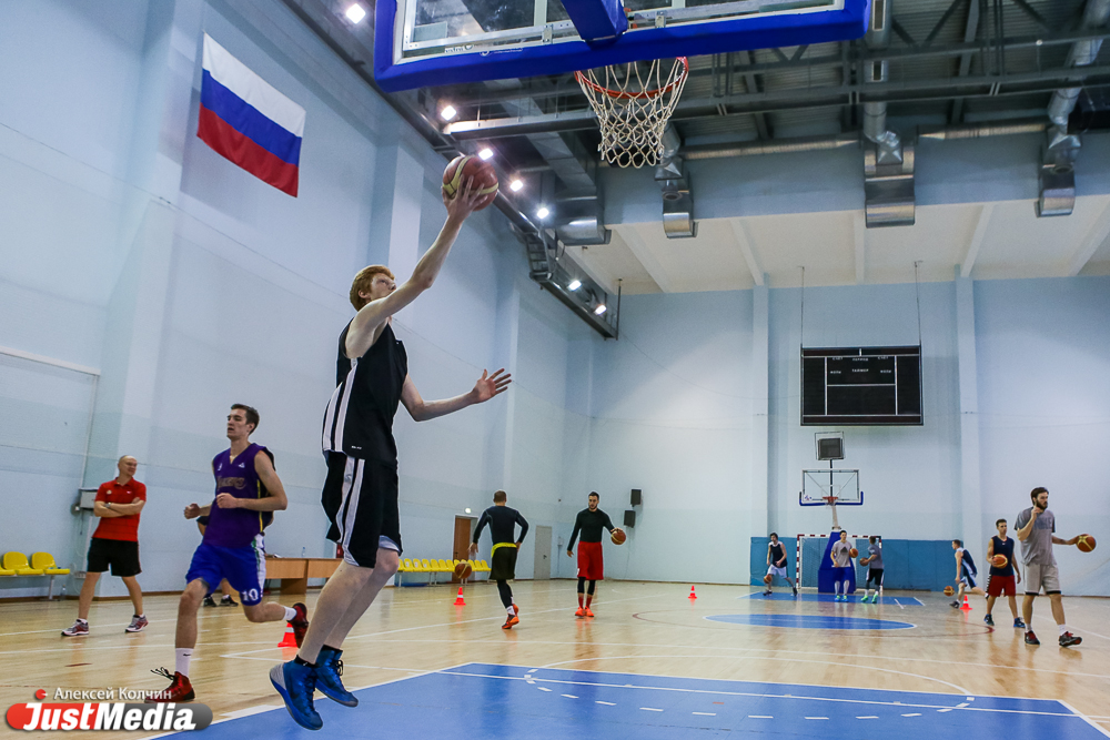 Старый новый «Урал» — баскетбольный клуб почти полностью изменил состав и провел первую тренировку  - Фото 7
