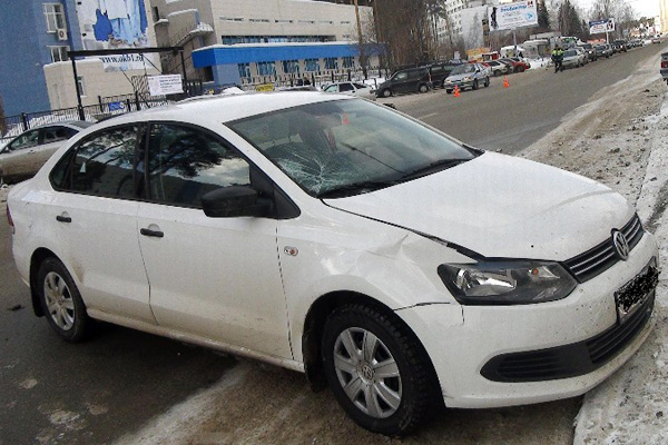 В Екатеринбурге водитель легковушки насмерть сбил пожилую женщину - Фото 2