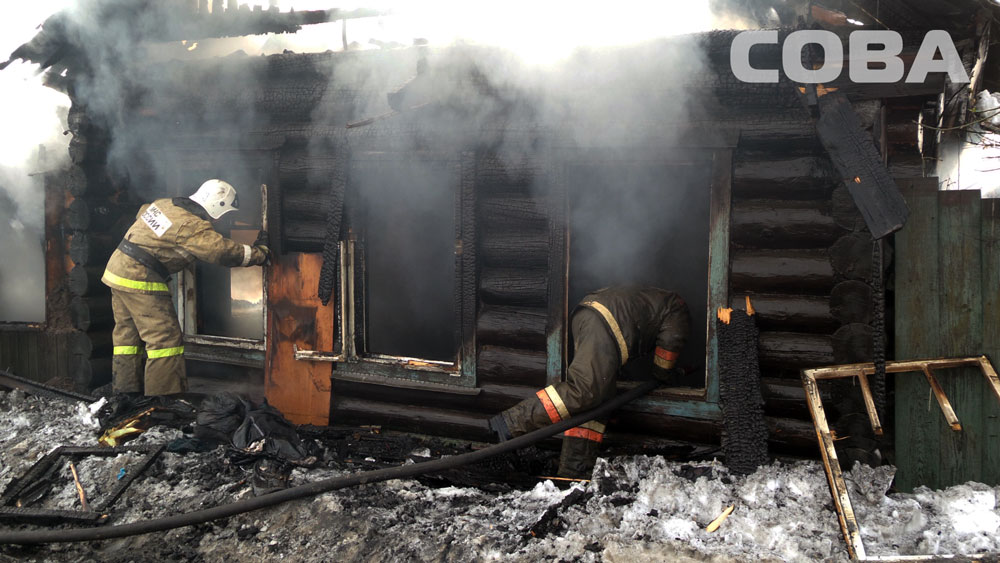 На Щербакова сгорел одноэтажный дом - Фото 3