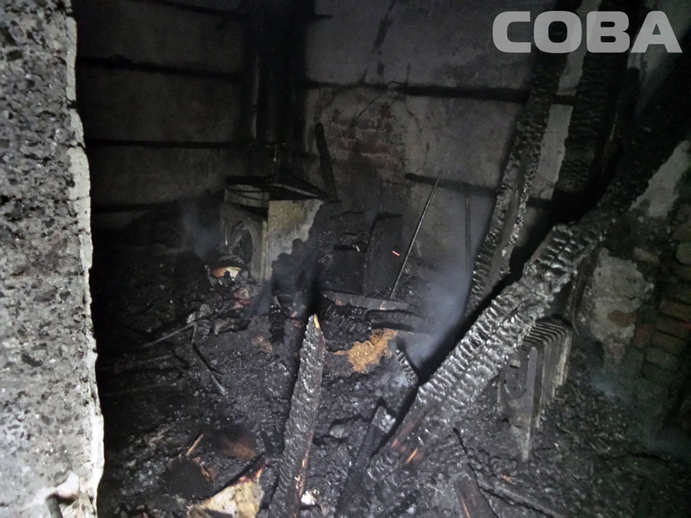 На окраине Екатеринбурга мужчина едва не сгорел в собственной бане. ФОТО - Фото 4