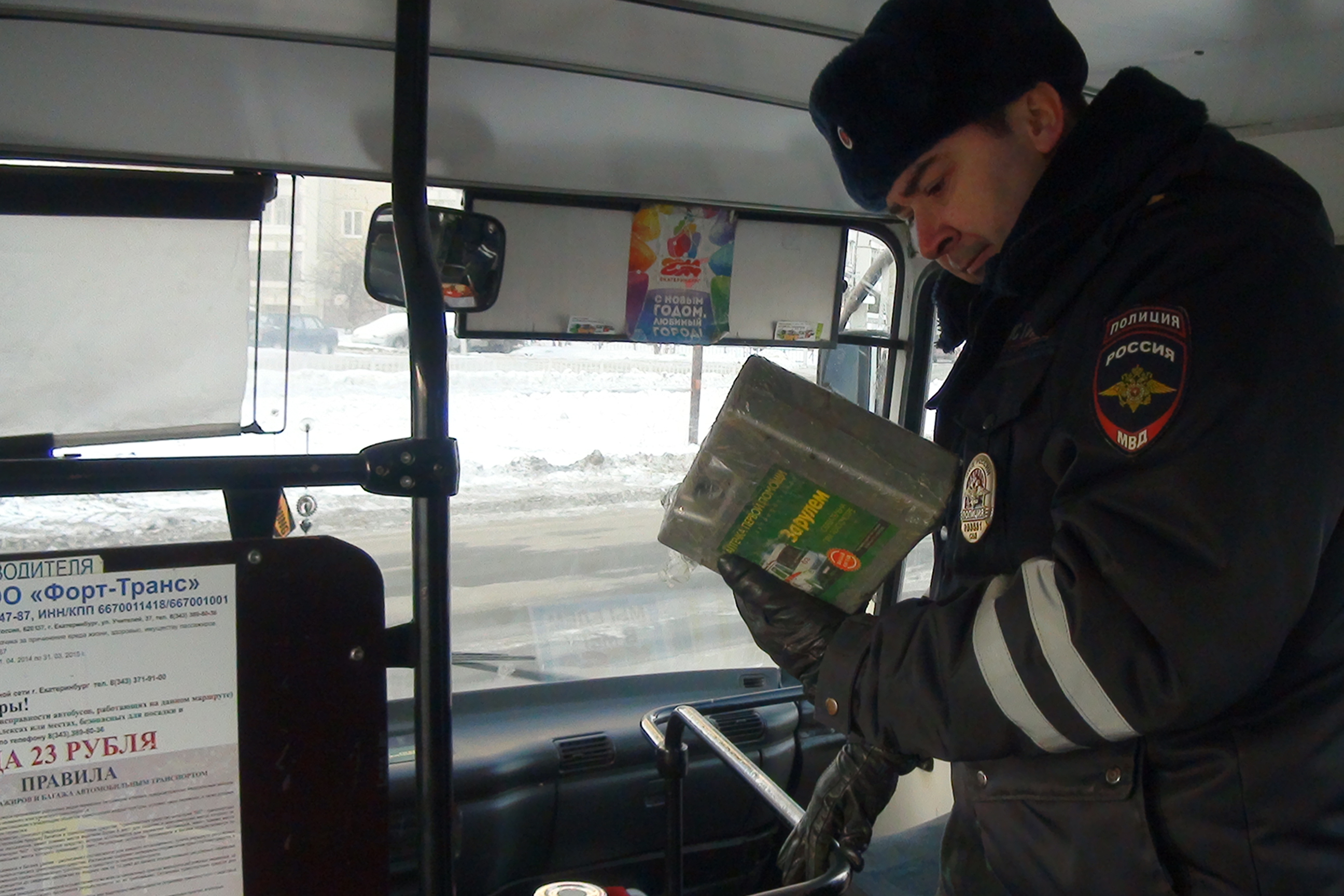 По Екатеринбургу курсируют полсотни неисправных автобусов, которыми управляют мигранты-нелегалы - Фото 3