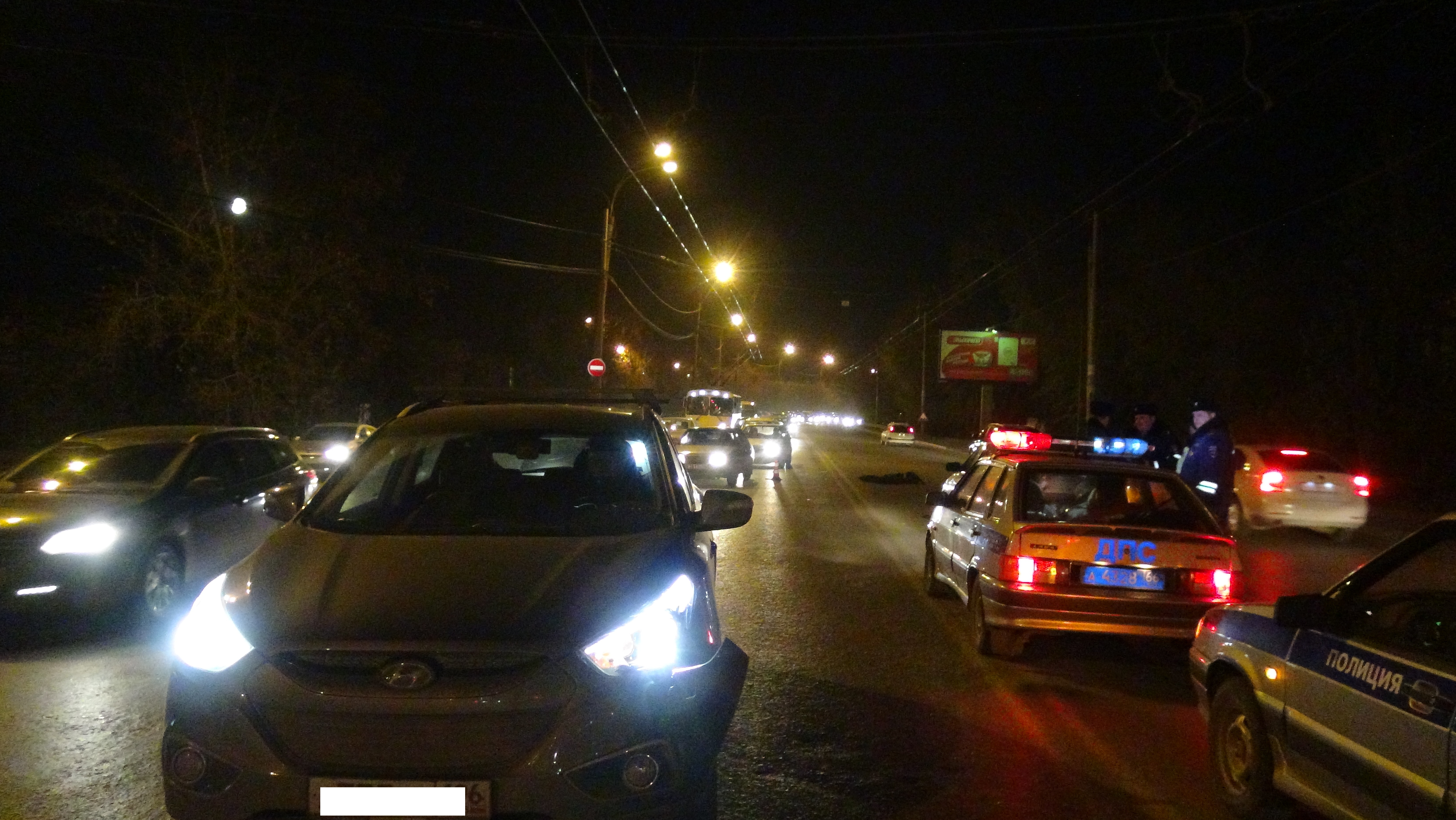 На улице Белинского погиб пешеход, перебегавший дорогу в неположенном месте - Фото 2