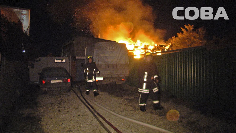 Ночные пожары унесли жизнь трех человек в Екатеринбурге - Фото 2