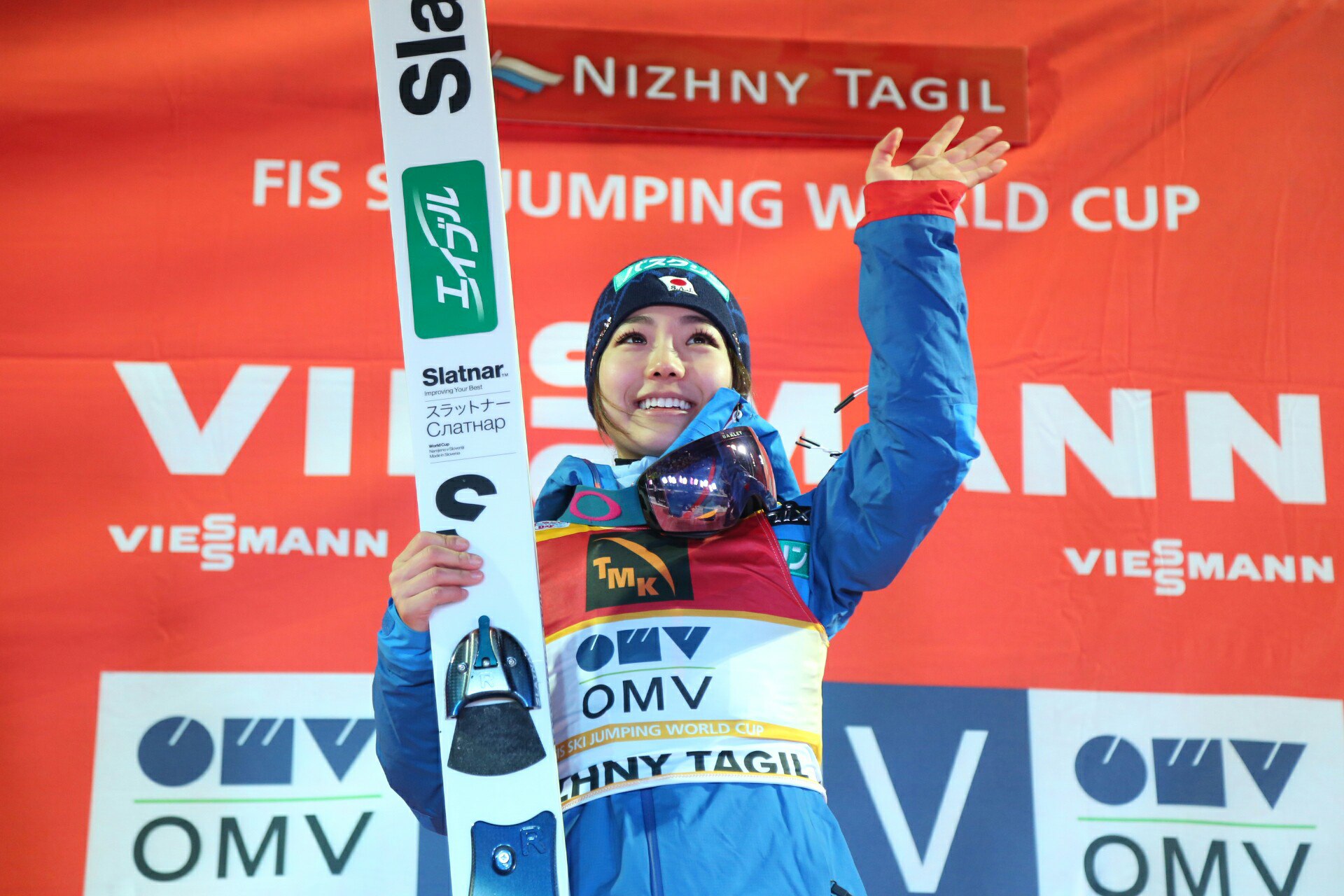 Без сенсаций. Японка Сара Таканаши победила на этапе Кубка мира по прыжкам с трамплина в Нижнем Тагиле - Фото 7