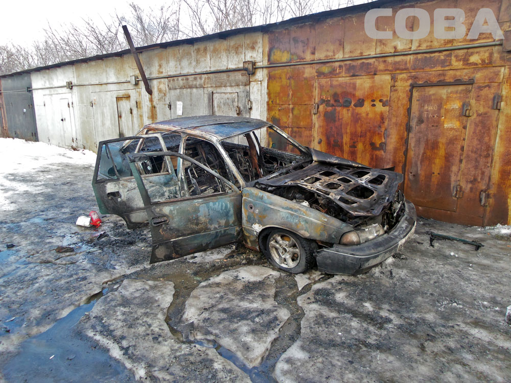 На улице Волховской сгорел автомобиль Daewoo Nexia - Фото 3