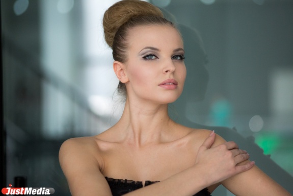 Одиннадцать лучших студенток Екатеринбурга сразятся за титул «Мисс выпускница-2013» - Фото 9