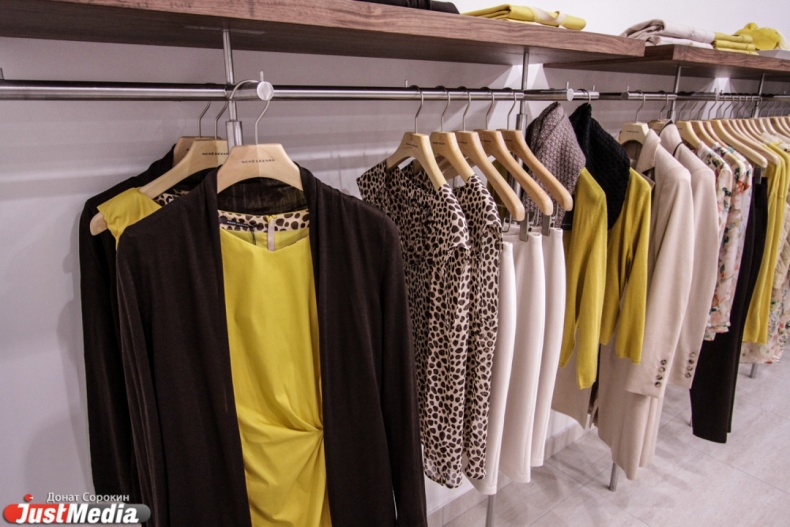 Екатеринбургские модницы могут остаться без новой одежды. Многие магазины не смогли закупить весенние коллекции - Фото 7