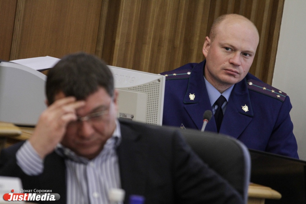 Депутаты, объявившие бойкот Екатеринбургской гордуме, не смогли отказаться от дележки портфелей и засветились на BBC - Фото 3