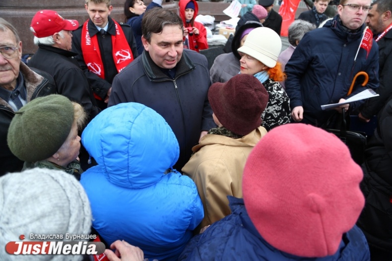 Министр Смирнов присоединился к акции протеста против повышения тарифов на ЖКХ. ФОТО, ВИДЕО - Фото 5