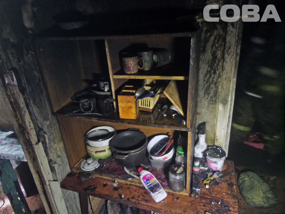 В Екатеринбурге в общежитии педуниверситета загорелся холодильник. Эвакуированы 27 человек - Фото 3