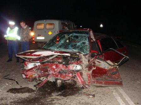 Бесправный водитель иномарки спровоцировал страшное  ДТП в Ирбитском район. Один человек погиб, четыре — пострадали - Фото 4