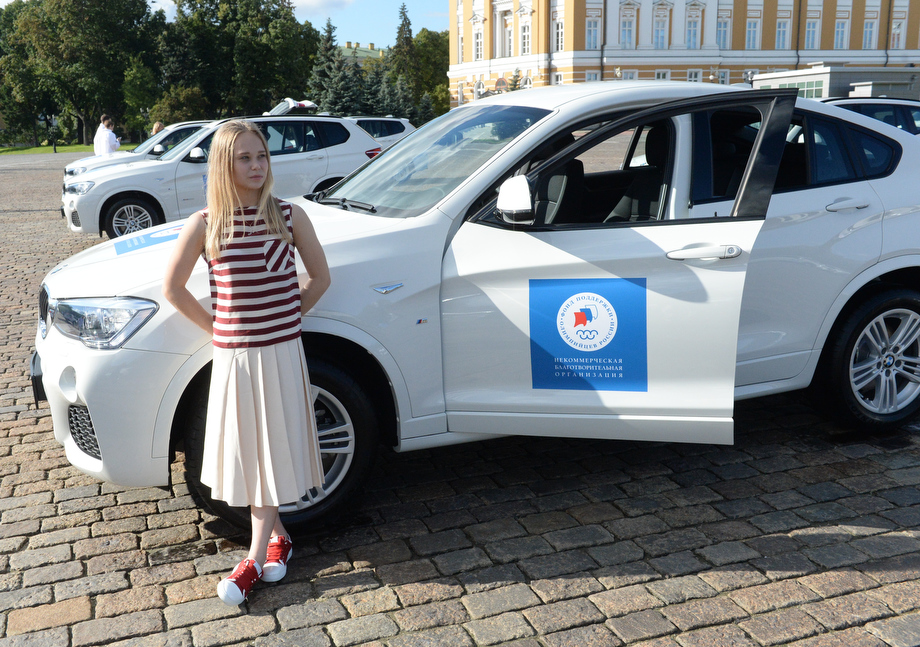 Свердловские олимпийцы получили серийные автомобили BMW. ФОТО - Фото 4