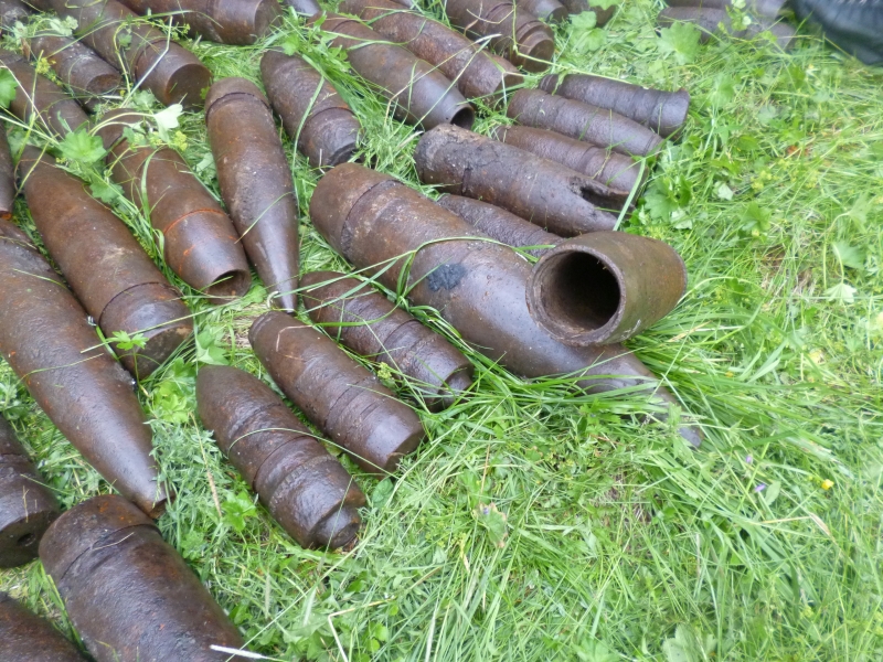 В Полевском грибники нашли в лесу 90 снарядов - Фото 7