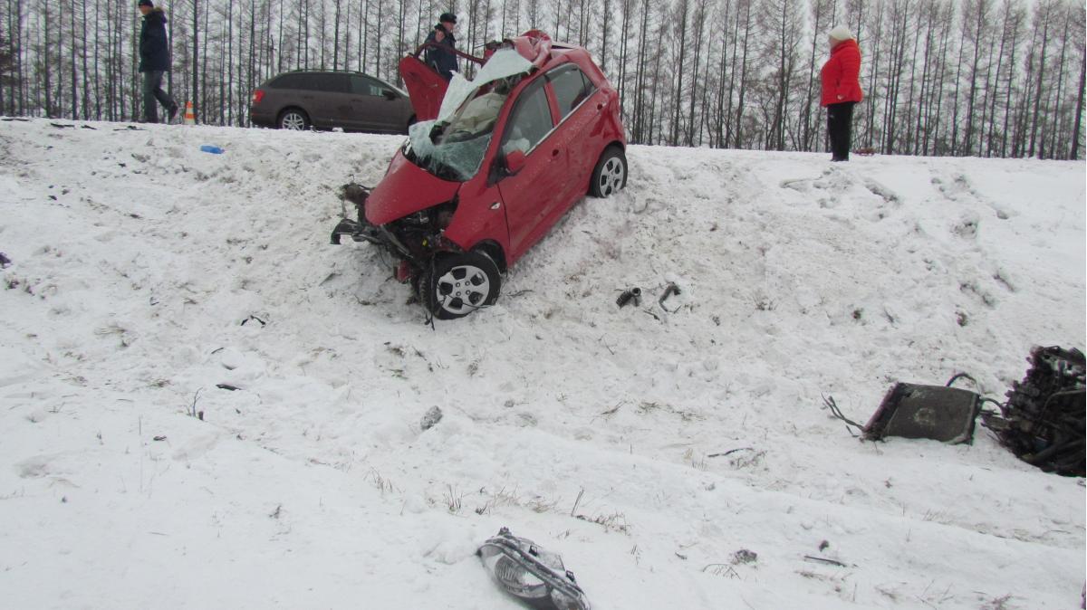 За минувшие выходные в Свердловской области в авариях погибли 5 человек. ФОТО - Фото 8