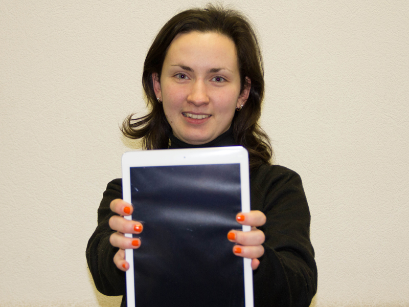Жительница Екатеринбурга поймала на слове радиостанцию и выиграла iPad - Фото 2