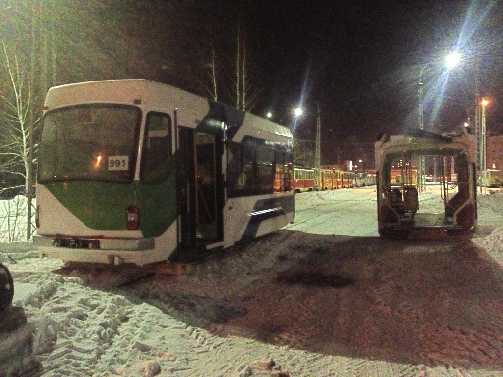 Уральский трамвай ведет свой блог, размещая уникальные фотографии из кабины водителя - Фото 6
