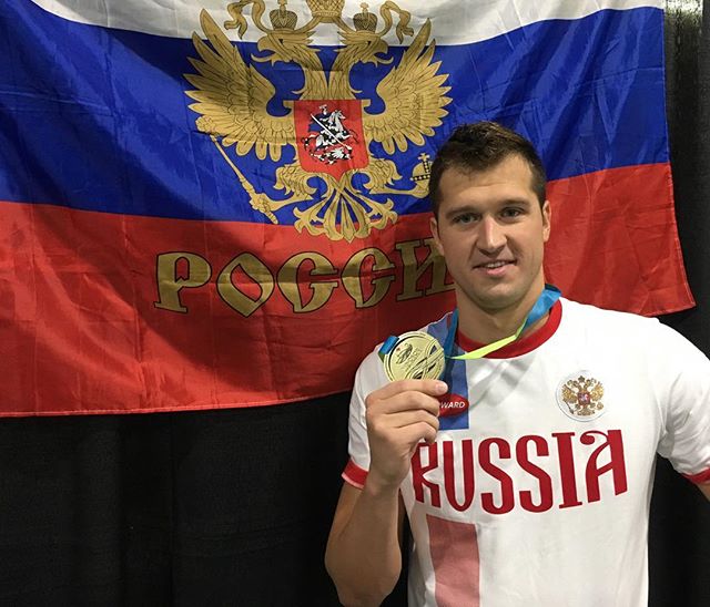 Уральский пловец Никита Лобинцев завоевал золотую медаль на чемпионате мира в Канаде - Фото 2