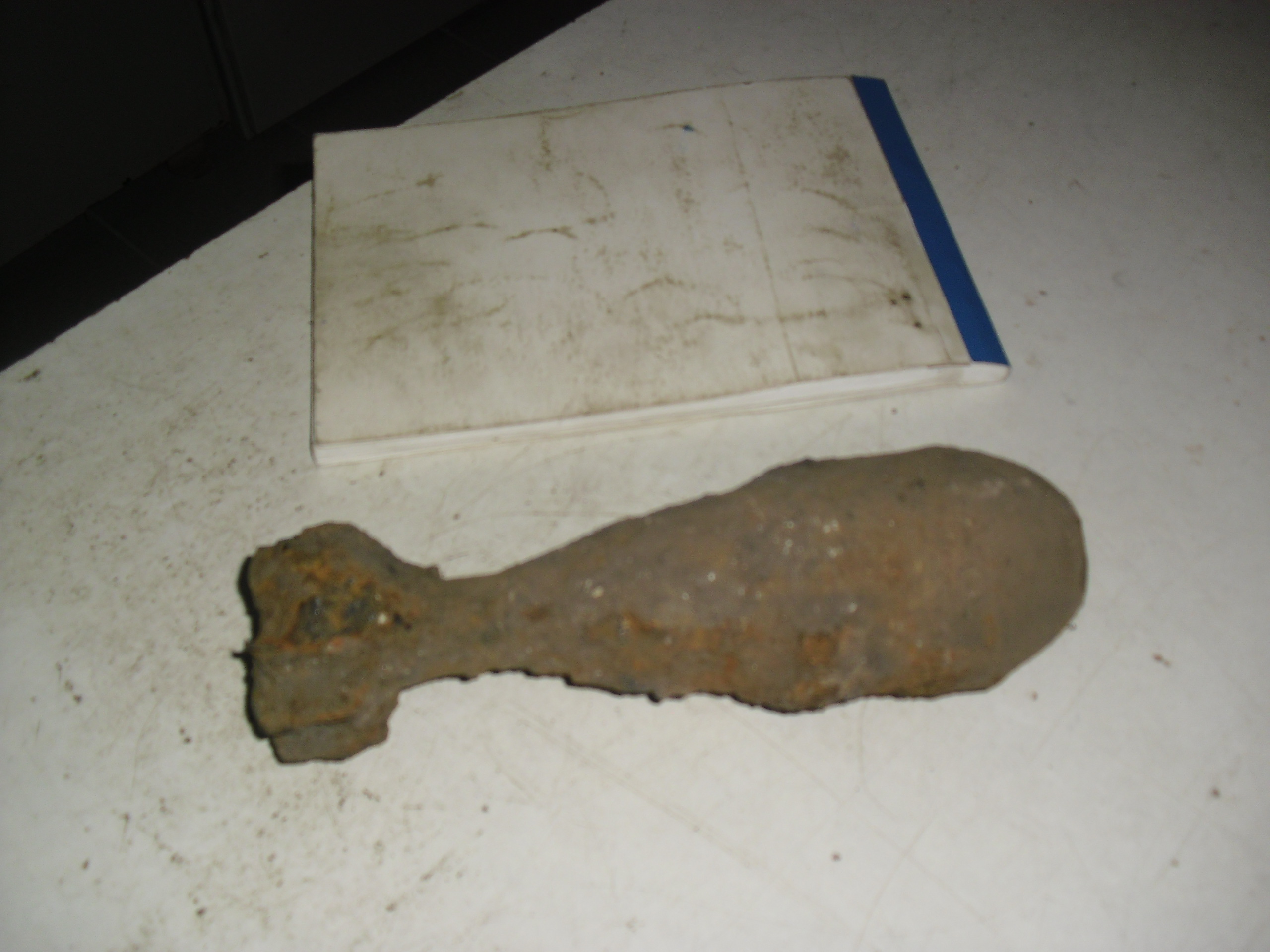 В Билимбае рабочие выкопали из земли минометный снаряд - Фото 2