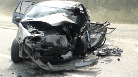 Водитель «Дэу», разбившийся сегодня на ЕКАДе, мог уснуть за рулем - Фото 4