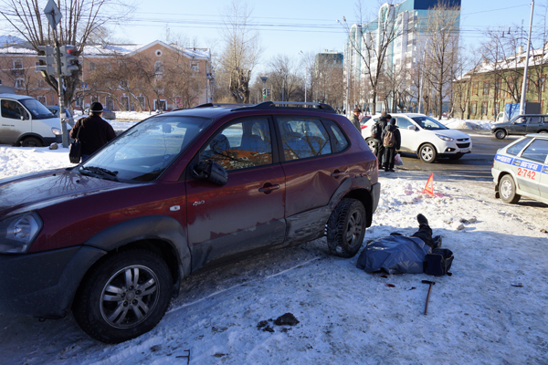 В Екатеринбурге в столкновении двух машин погиб пешеход - Фото 2