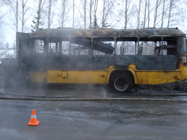Возле села Черноусово попал в ДТП автобус со школьниками - Фото 3