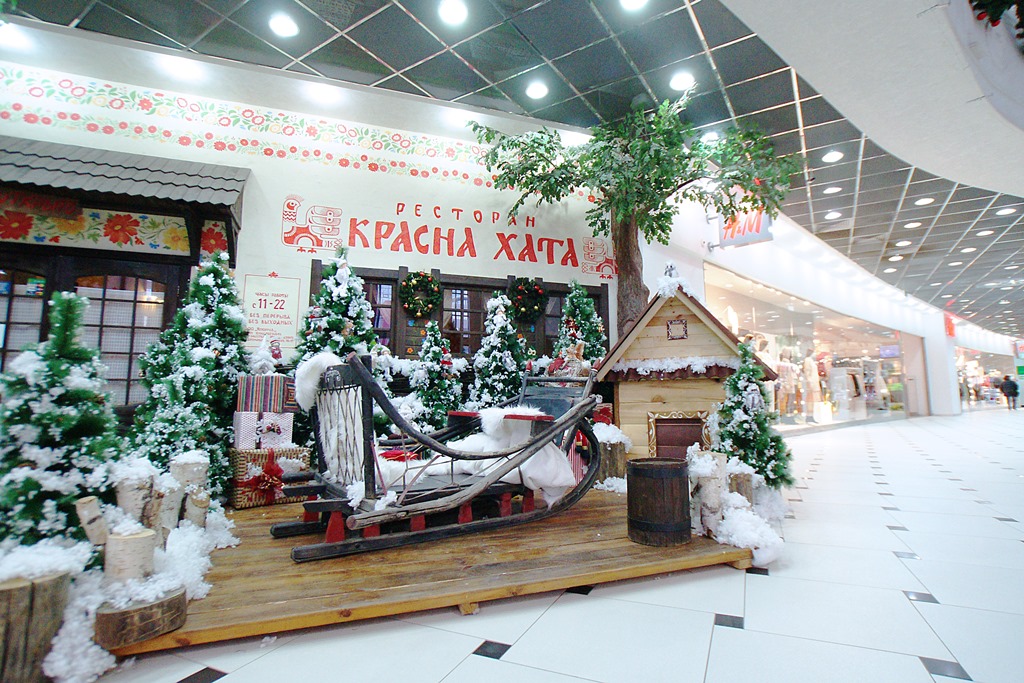 Екатеринбуржцы смогут прокатиться на расписных санях Деда Мороза - Фото 3
