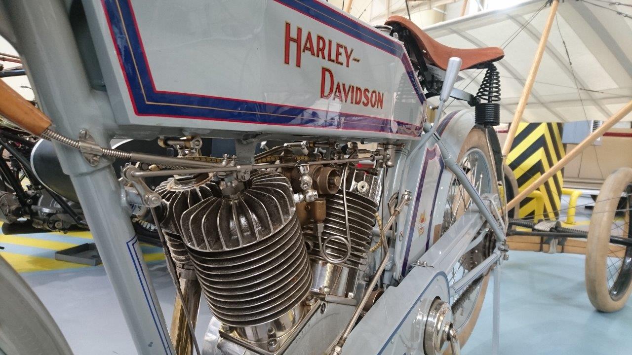 В музее автотехники УГМК появился столетний Harley-Davidson. ФОТО - Фото 6