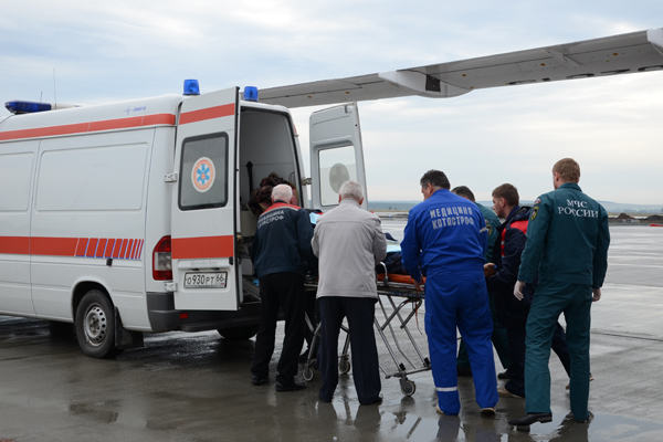 Самолет МЧС России доставил тяжелобольного екатеринбуржца из Индонезии на родину - Фото 2