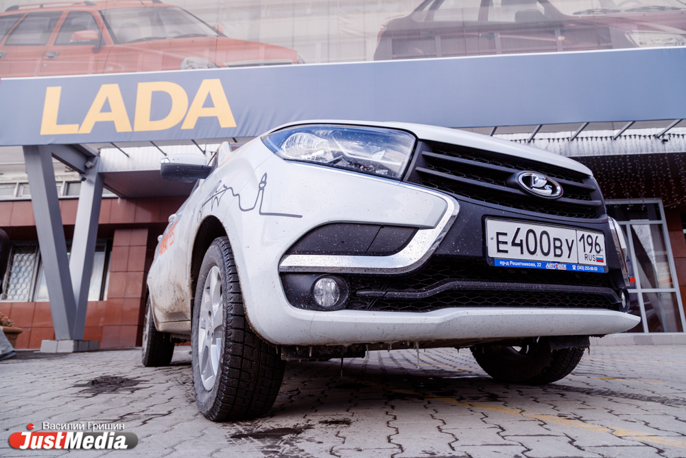 Цепной двигатель Nissan, неубиваемая подвеска и стильный дизайн: JustMedia.ru протестировал новую LADA XRAY. ТЕСТ-ДРАЙВ - Фото 5