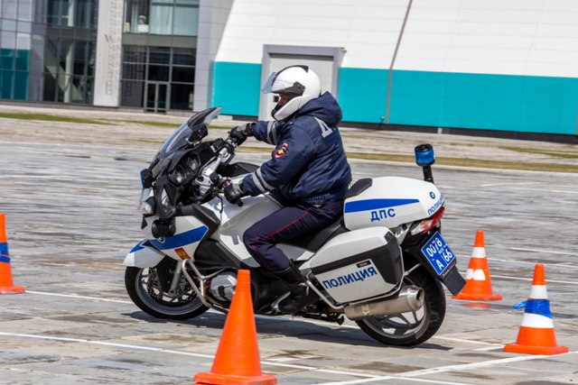 За безопасностью дорожного движения в Екатеринбурге будут следить мотопатрули ДПС - Фото 2
