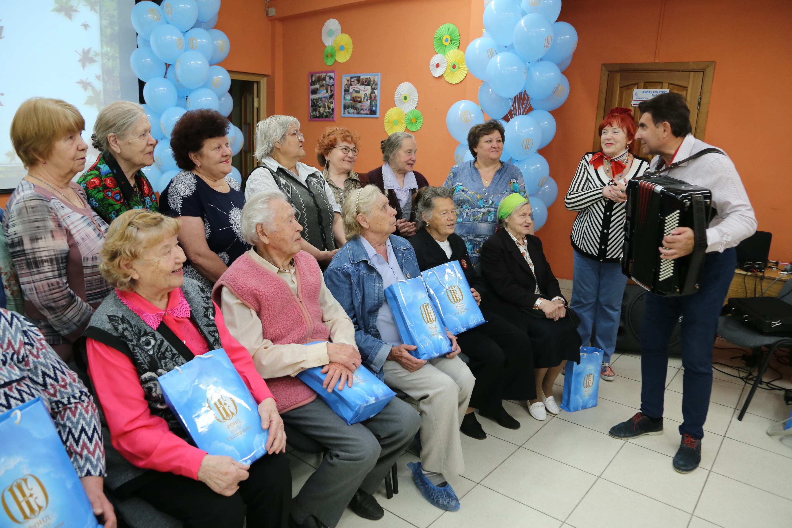 Фонд святой Екатерины присоединился к мероприятиям, приуроченным ко Дню пожилого человека - Фото 8