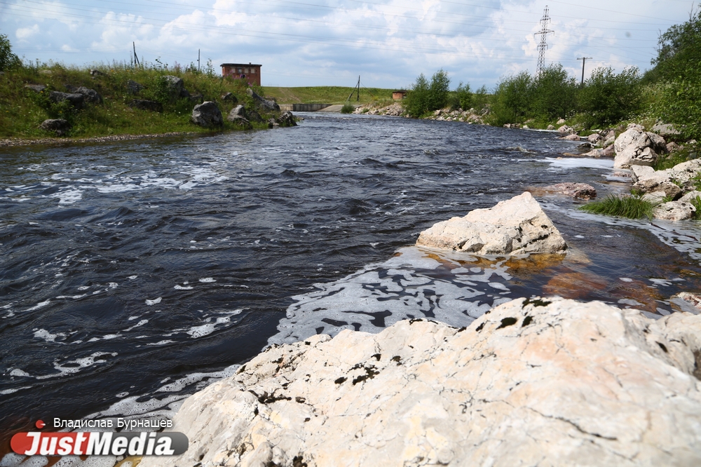 В Североуральске ищут утонувшего 13-летнего мальчика, которого столкнул в воду местный псих. ФОТО - Фото 7