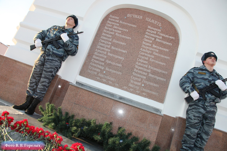 У террористов не будет и пяти минут… Бойцы ОМОН ГУ МВД области отметили 24-ю годовщину отряда - Фото 3