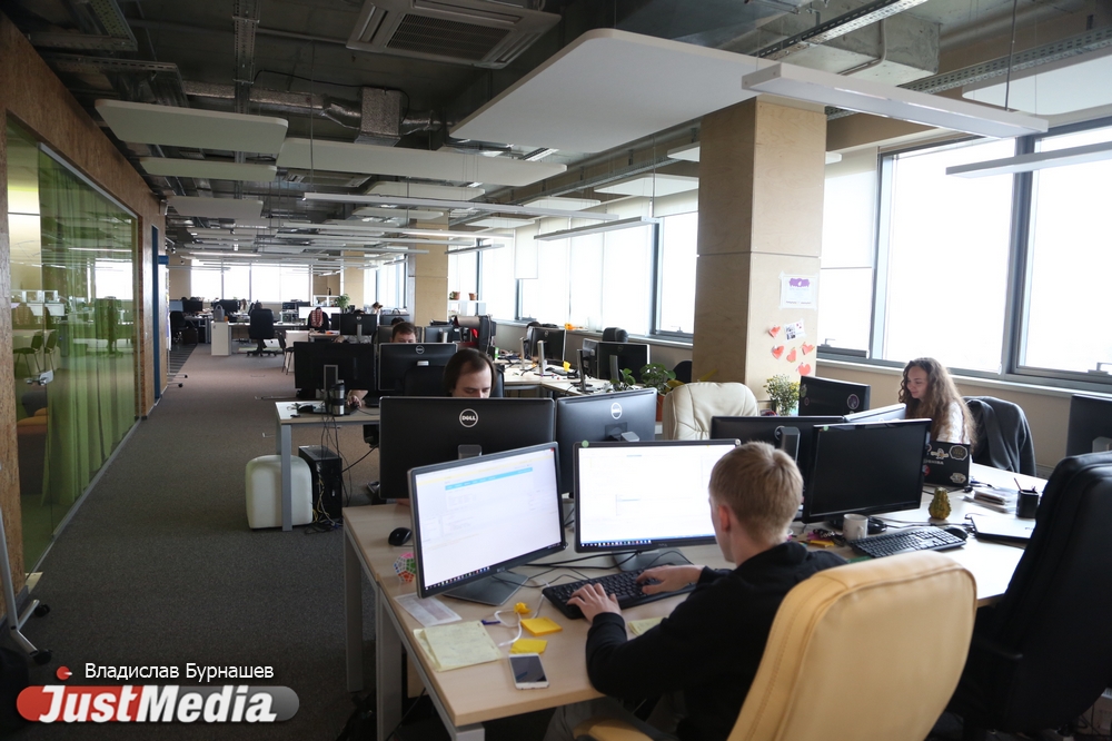 «В таком офисе можно не только работать, но и жить». Крупнейшая IT-компания презентовала новое здание на Широкой Речке - Фото 8